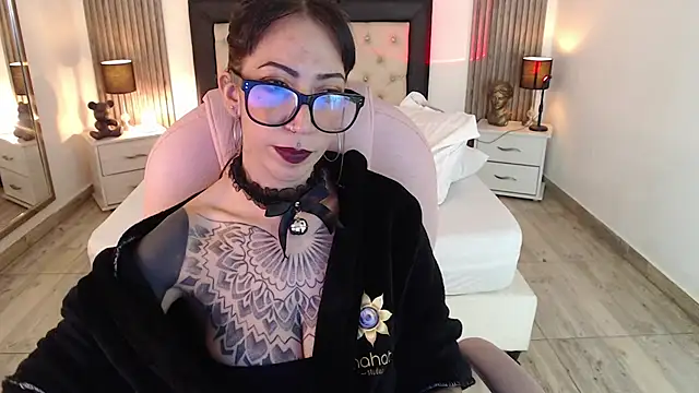 Snapshot of Sam_mansson66 chatting on 03-03-25, 03:42 Sam mansson66 online show from 03-03-25, 03:42