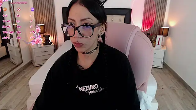 Snapshot of Sam_mansson66 chatting on 03-21-25, 03:24 Sam mansson66 online show from 03-21-25, 03:24