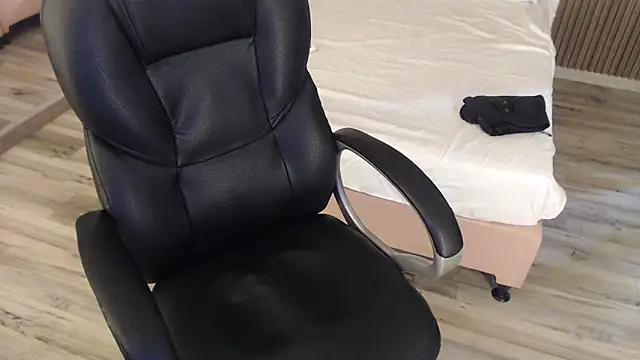 Snapshot of Sam_mansson66 chatting on 09-15-25, 12:05 Sam mansson66 online show from 09-15-25, 12:05