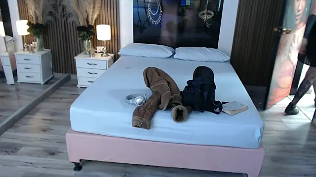 Snapshot of Sam_mansson66 chatting on 09-26-25, 02:43 Sam mansson66 online show from 09-26-25, 02:43