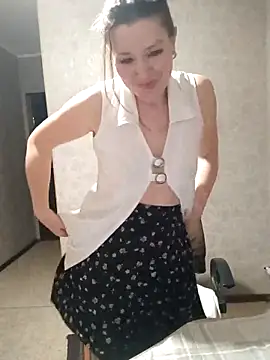 VselenaSun402 online show from 02-10-25, 01:01