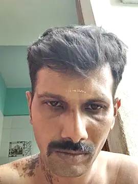 Snapshot of Tamildickxxx chatting on 12-18-24, 08:31 Tamildickxxx online show from 12-18-24, 08:31