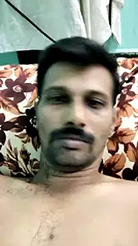 Snapshot of Tamildickxxx chatting on 12-23-24, 12:19 Tamildickxxx online show from 12-23-24, 12:19