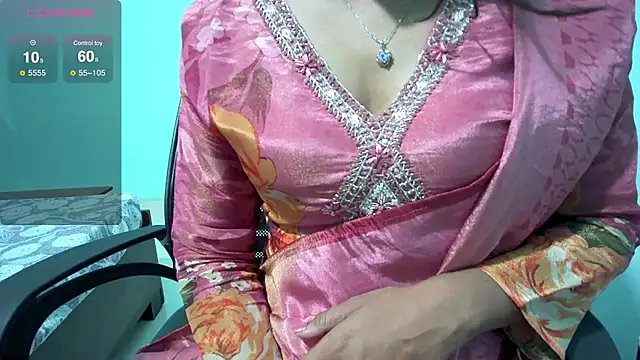 Snapshot of Only_hunny chatting on 02-21-25, 08:05 Only hunny online show from 02-21-25, 08:05