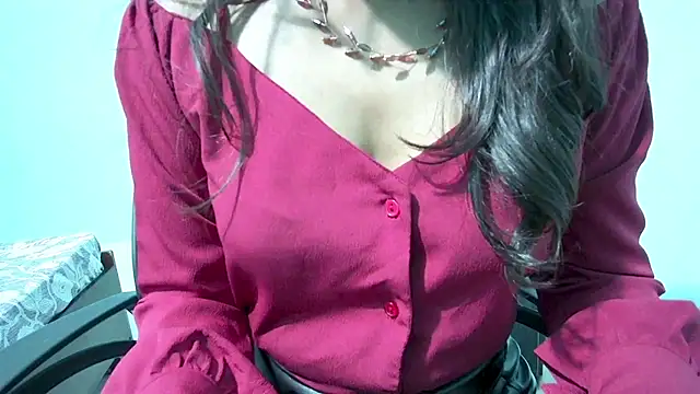 Snapshot of Only_hunny chatting on 03-17-25, 08:30 Only hunny online show from 03-17-25, 08:30