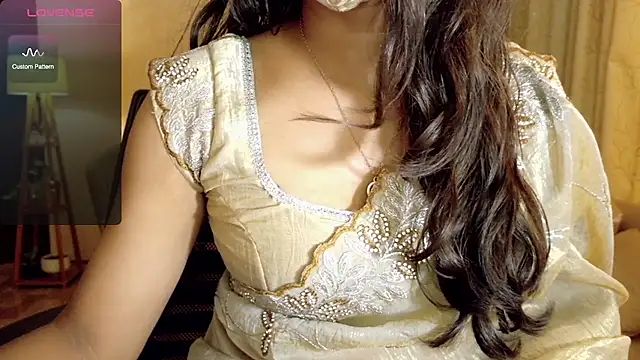 Snapshot of Only_hunny chatting on 10-01-25, 03:40 Only hunny online show from 10-01-25, 03:40