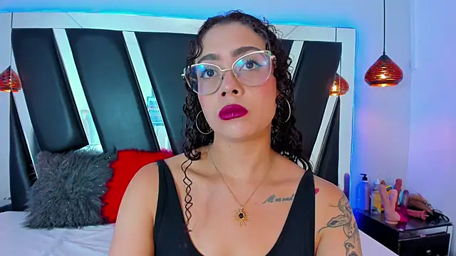 antonelllepiercee online show from 02-21-25, 11:33