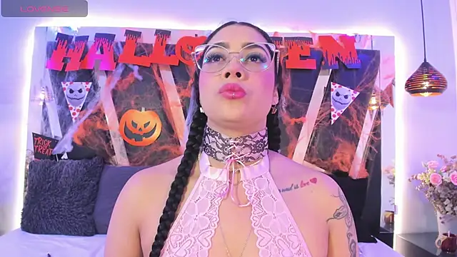 antonelllepiercee online show from 10-19-25, 11:22