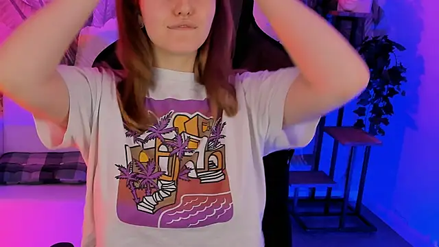 Snapshot of KellyPoter chatting on 01-19-25, 08:29 KellyPoter online show from 01-19-25, 08:29