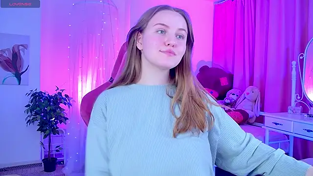 Snapshot of KellyPoter chatting on 09-27-25, 11:37 KellyPoter online show from 09-27-25, 11:37