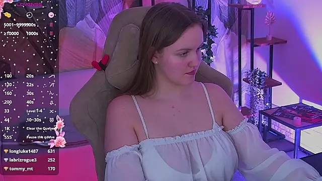 Snapshot of KellyPoter chatting on 02-15-26, 08:27 KellyPoter online show from 02-15-26, 08:27