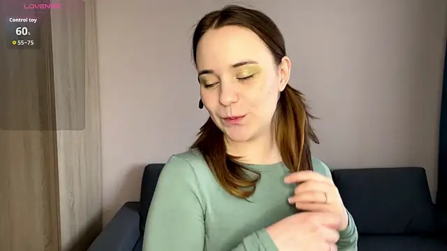 EditaBumford online show from 04-29-26, 07:23