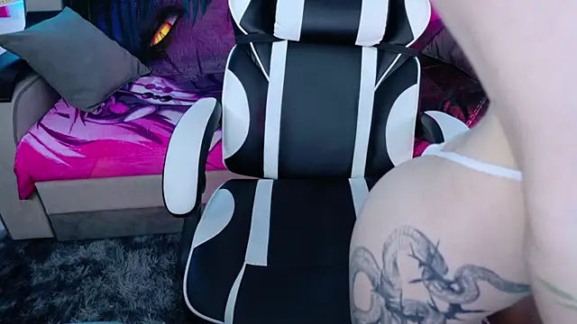 Aurora Natsuki online show from 11-23-25, 10:59