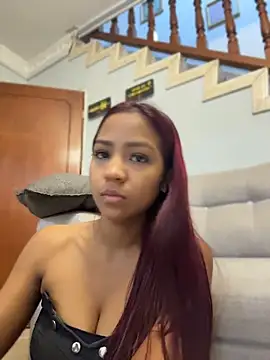 Snapshot of LucyLeah chatting on 06-04-26, 03:45 LucyLeah online show from 06-04-26, 03:45