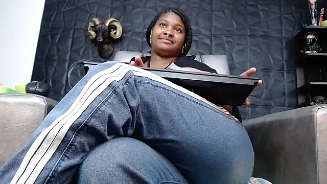 Hanna Fox 69 online show from 02-25-26, 08:46