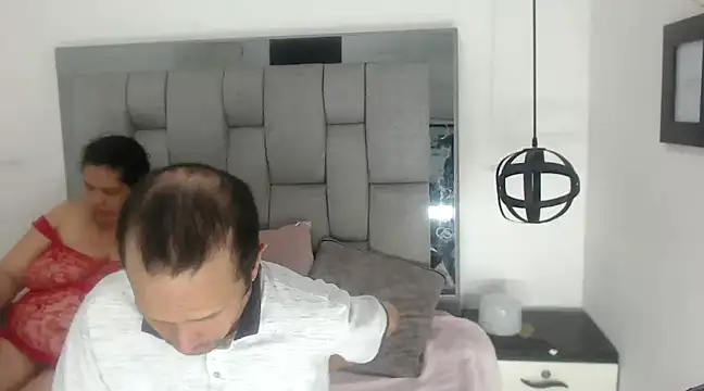 Candy and Jh0n online show from 01-26-25, 12:01