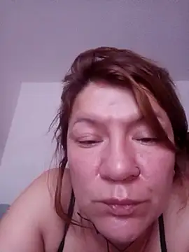 Snapshot of Skylar-Vox- chatting on 03-04-25, 11:19 Skylar-Vox- online show from 03-04-25, 11:19