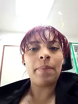 Snapshot of agatha_97_ chatting on 12-21-24, 09:04 agatha 97 online show from 12-21-24, 09:04