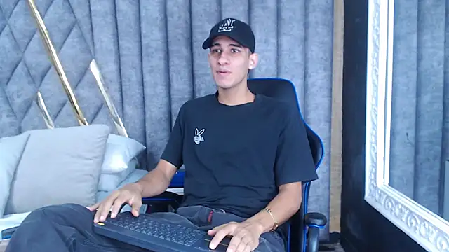 JakeMoxley online show from 03-16-25, 01:38