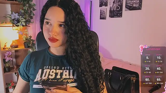 emilyrouxe online show from 10-04-25, 02:26