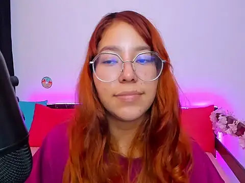 Snapshot of _Moon_Johnson chatting on 09-21-25, 11:39 Moon Johnson online show from 09-21-25, 11:39