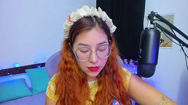 Snapshot of _Moon_Johnson chatting on 11-15-25, 01:36 Moon Johnson online show from 11-15-25, 01:36