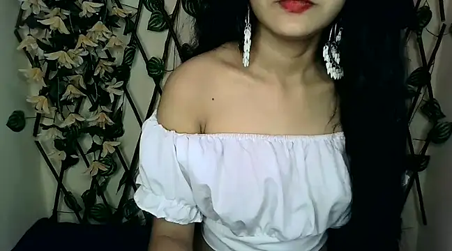 SUZY FROMUS online show from 02-02-25, 06:53