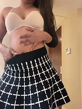 Snapshot of muni-baby chatting on 12-16-24, 02:57 muni-baby online show from 12-16-24, 02:57