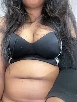 Snapshot of muni-baby chatting on 02-02-25, 03:28 muni-baby online show from 02-02-25, 03:28