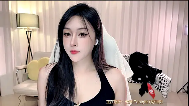 Snapshot of K-moumou chatting on 11-07-25, 03:23 K-moumou online show from 11-07-25, 03:23