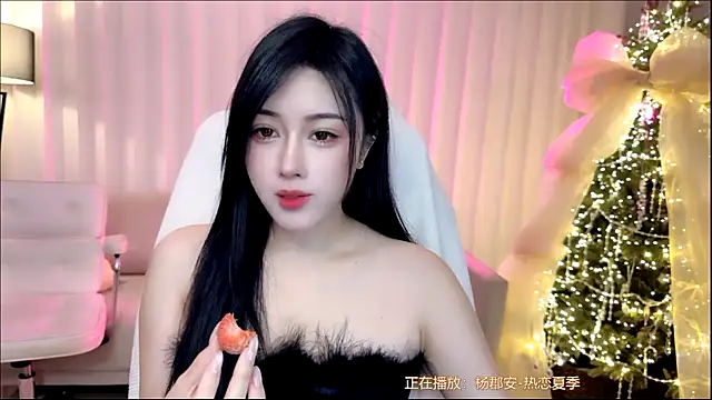 Snapshot of K-moumou chatting on 12-22-25, 02:47 K-moumou online show from 12-22-25, 02:47