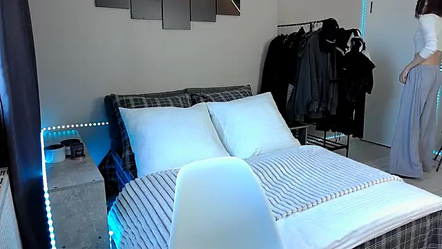 Tanya M online show from 01-29-25, 10:05