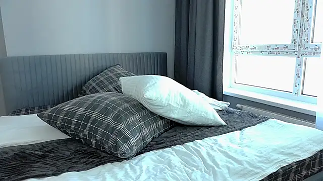 Tanya M online show from 02-09-25, 10:09