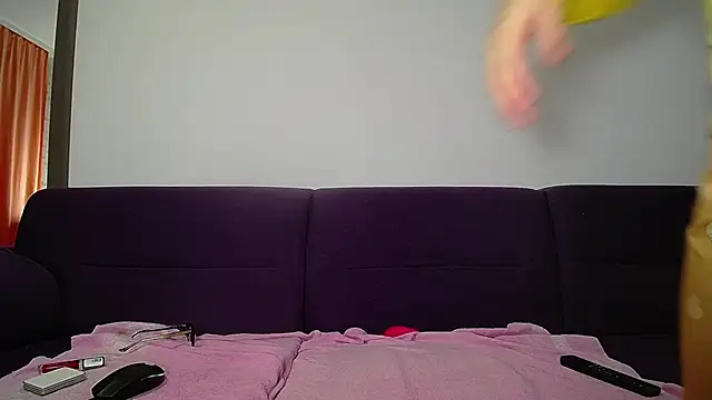 Julianna68 online show from 11-28-25, 01:14