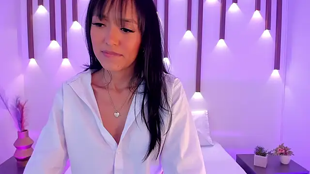 sara gwen online show from 01-15-25, 02:17