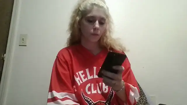 Prettypixie113 online show from 02-26-26, 03:05