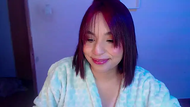 Snapshot of annie3 chatting on 12-20-24, 02:08 annie3 online show from 12-20-24, 02:08