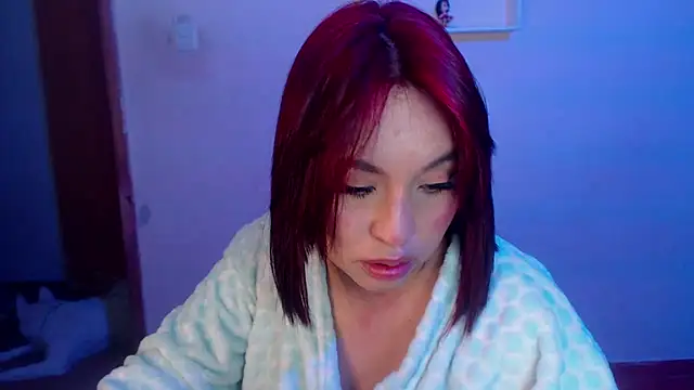 Snapshot of annie3 chatting on 12-20-24, 05:14 annie3 online show from 12-20-24, 05:14
