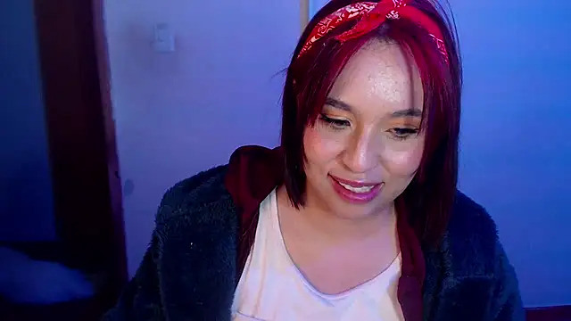 Snapshot of annie3 chatting on 12-21-24, 04:52 annie3 online show from 12-21-24, 04:52