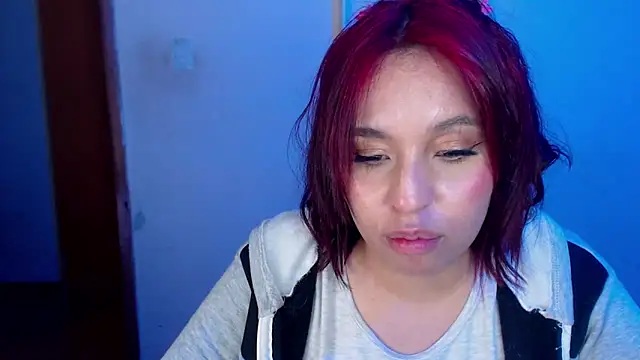 Snapshot of annie3 chatting on 12-25-24, 05:26 annie3 online show from 12-25-24, 05:26