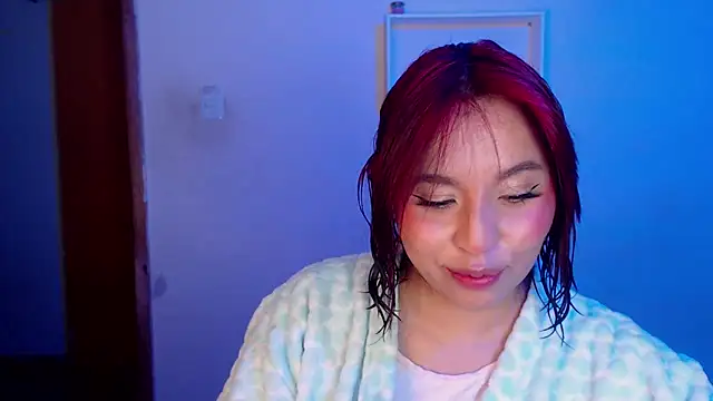 Snapshot of annie3 chatting on 12-29-24, 01:56 annie3 online show from 12-29-24, 01:56