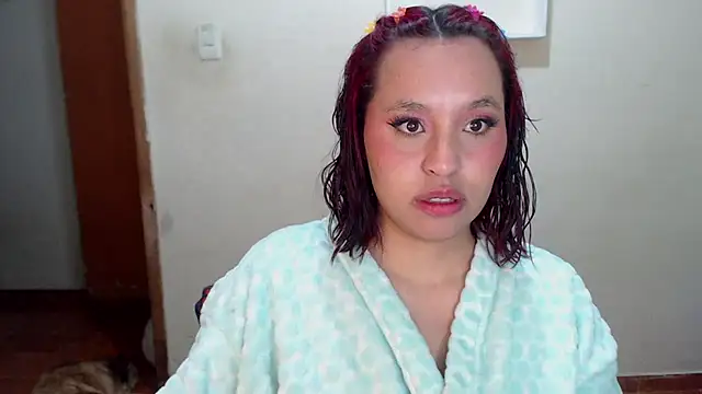 Snapshot of annie3 chatting on 01-19-25, 05:05 annie3 online show from 01-19-25, 05:05