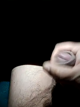 Snapshot of Edipaca chatting on 11-12-25, 03:07 Edipaca online show from 11-12-25, 03:07