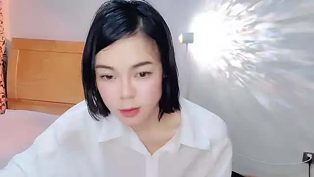 Snapshot of Linda-LL chatting on 02-21-25, 03:43 Linda-LL online show from 02-21-25, 03:43