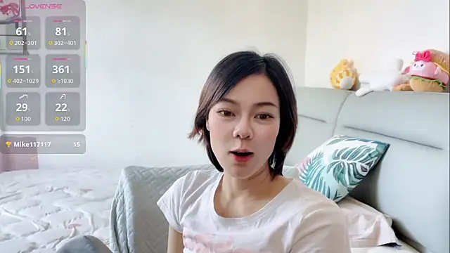 Linda-LL online show from 04-25-26, 07:44