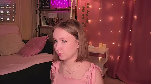 Snapshot of ms_evasweet chatting on 11-22-25, 12:26 ms evasweet online show from 11-22-25, 12:26