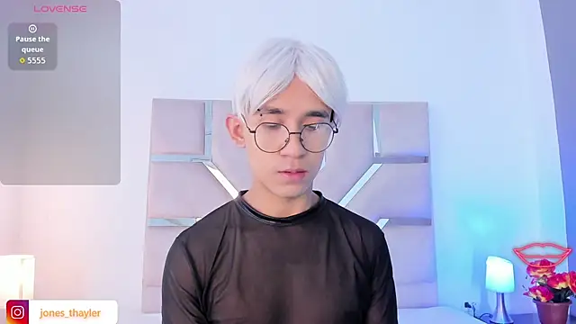 Thayler jones online show from 04-29-26, 11:14