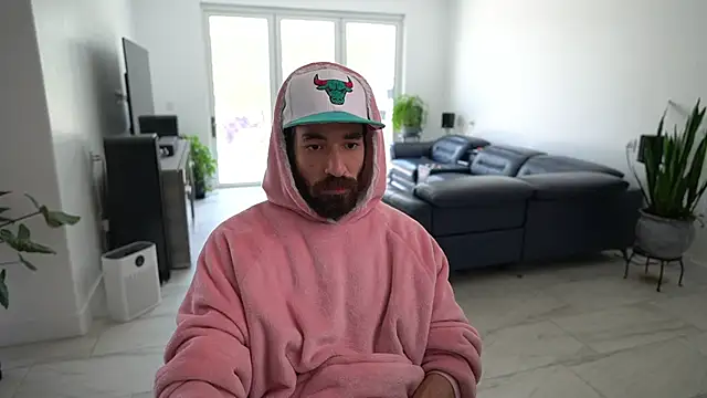 Your Ice cream online show from 03-20-25, 04:42