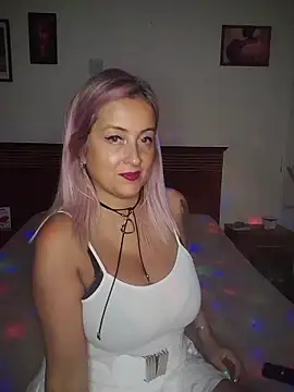 DesireSatler online show from 01-11-26, 11:10