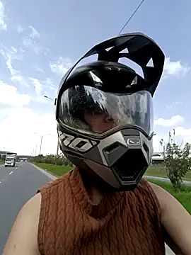 your red rose  online show from 12-16-24, 03:54